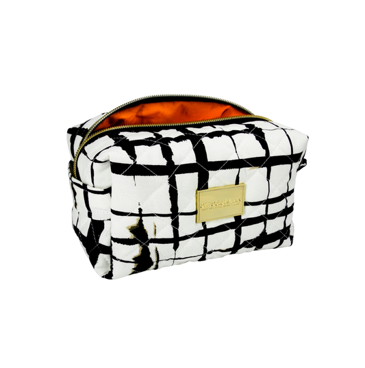 Eco-Verde Makeup bag I The NOIR ÉCHO